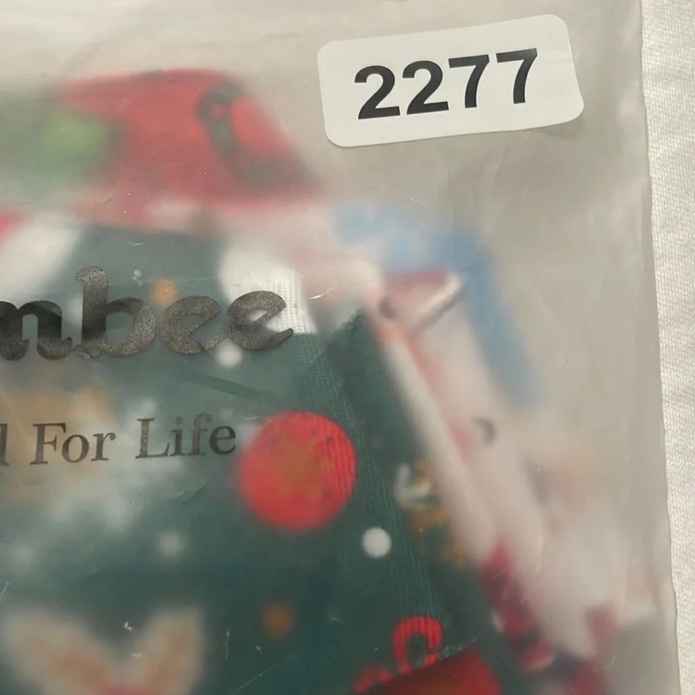 COPY - Holiday bandanas pkg 4 - Picture 9 of 9